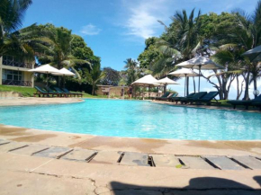 Гостиница Coral Beach Resort  Diani Beach